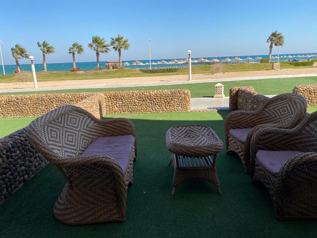 Sea View Chalet With Garden At Porto South Beach - Families Only Ain Sukhna Ngoại thất bức ảnh