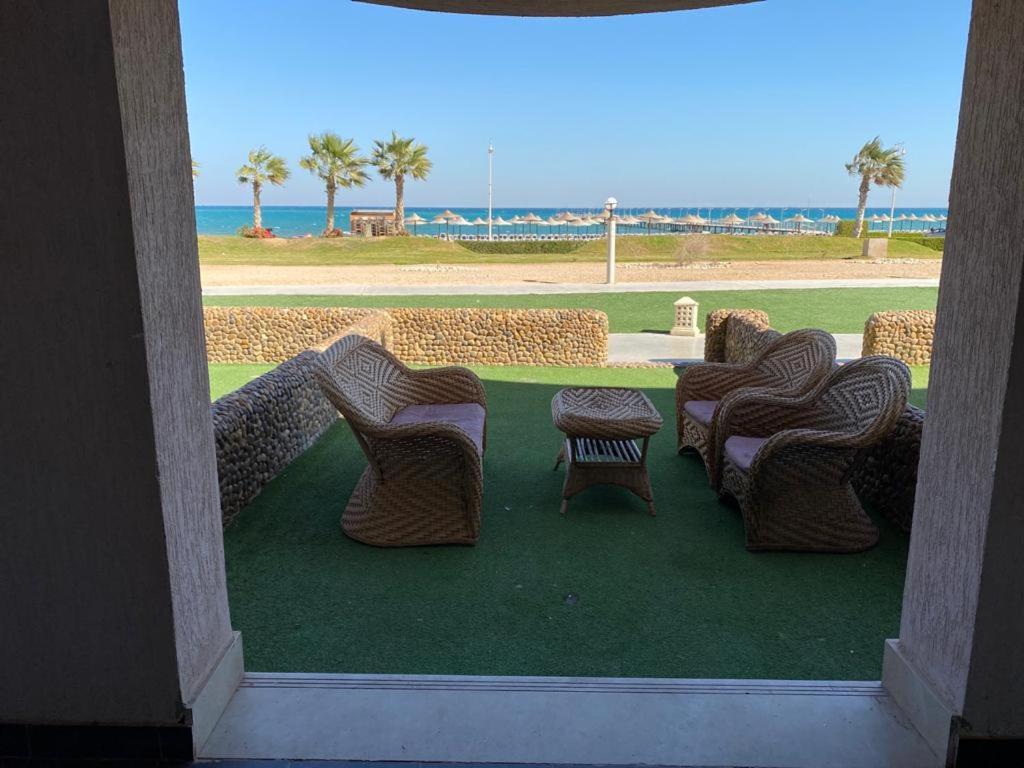 Sea View Chalet With Garden At Porto South Beach - Families Only Ain Sukhna Ngoại thất bức ảnh